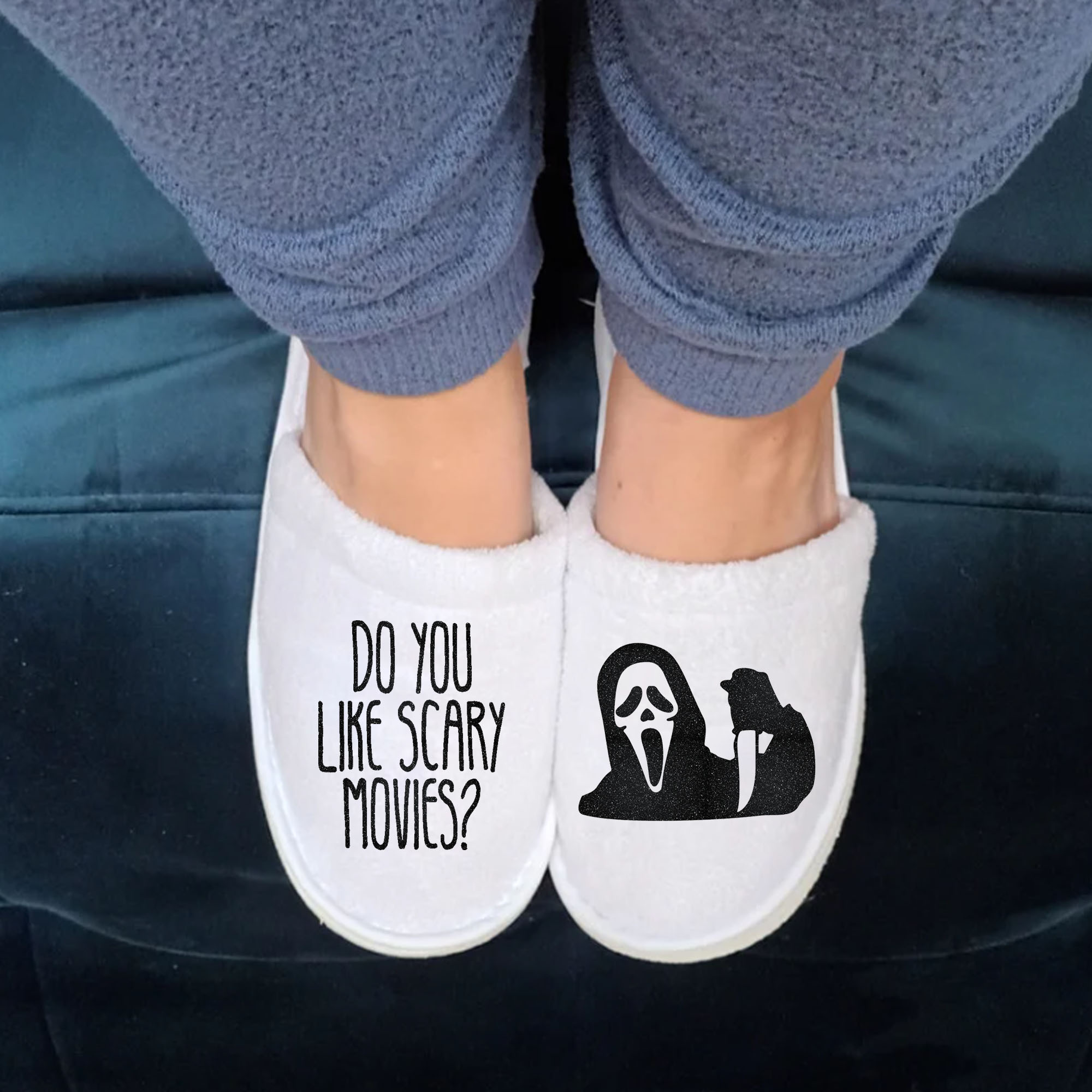 slipperHalloween1 Scream style Spa Slippers